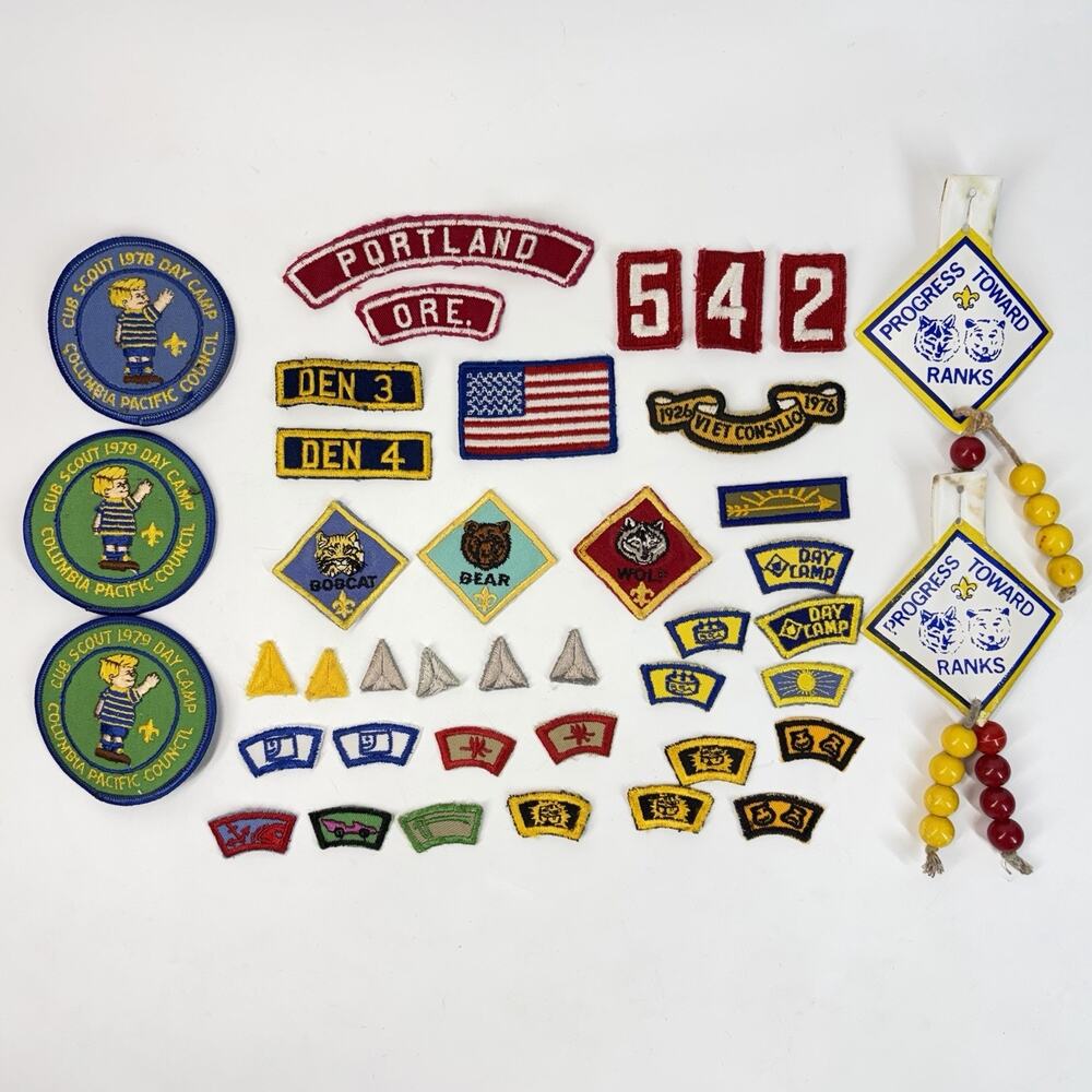 Vtg 1970's Boy Scout BSA Lot of 41 Patches Cub Scouts Day Camp Portland Oregon